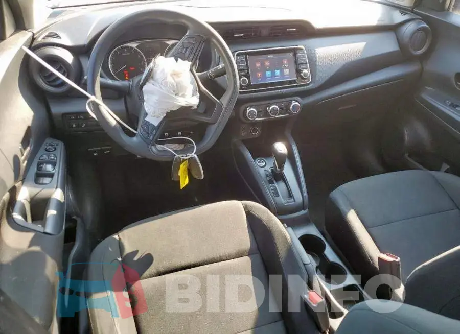 3N1CP5BV3RL562413 Photo# 8