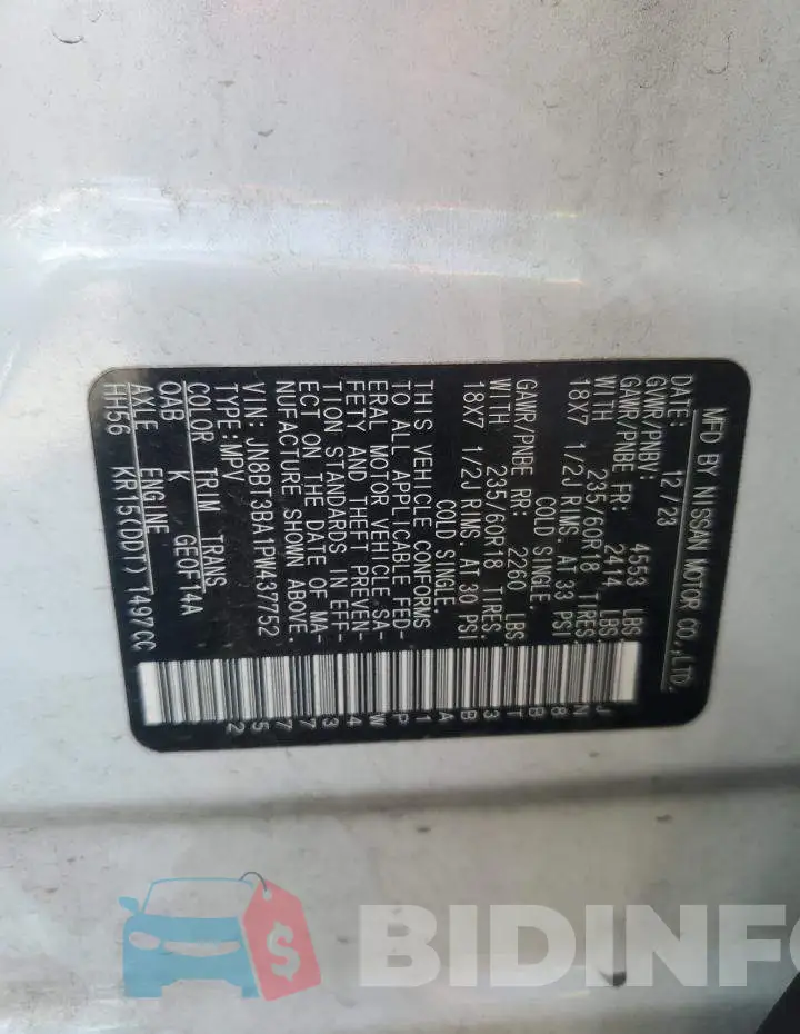 JN8BT3BA1PW437752 Photo# 13