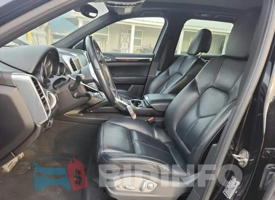 WP1AE2A22GLA17729 Photo# 7