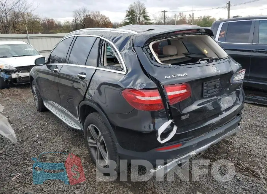WDC0G4KB8HF201374 Photo# 2
