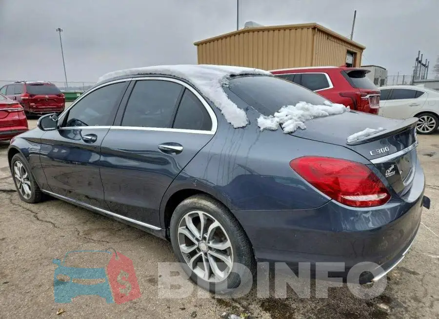 WDDWF4KB7GR131453 Photo# 2