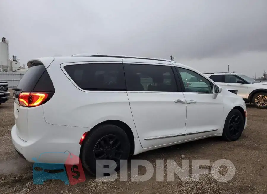 2C4RC1BGXLR182928 Photo# 3