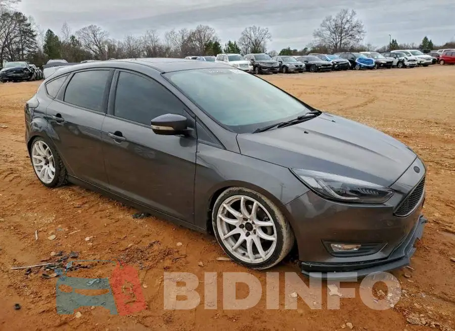 1FADP3M29HL345828 Photo# 4
