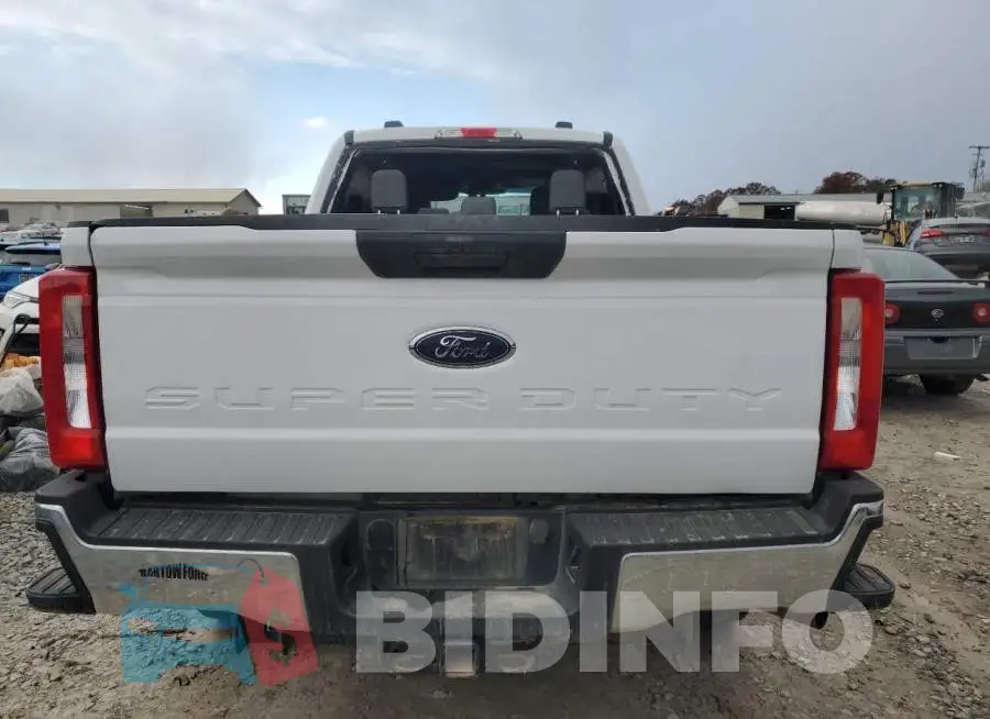 1FT7W2BAXPEE22045 Photo# 6
