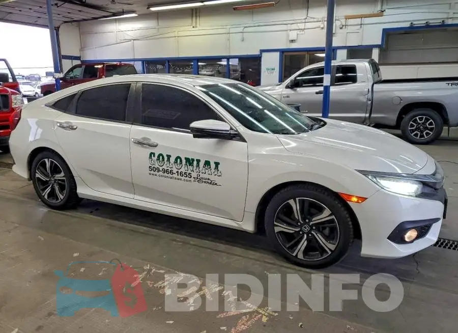 19XFC1F93HE203156 Photo# 4