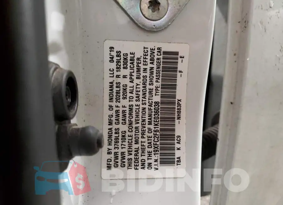 19XFC2F61KE036038 Photo# 12