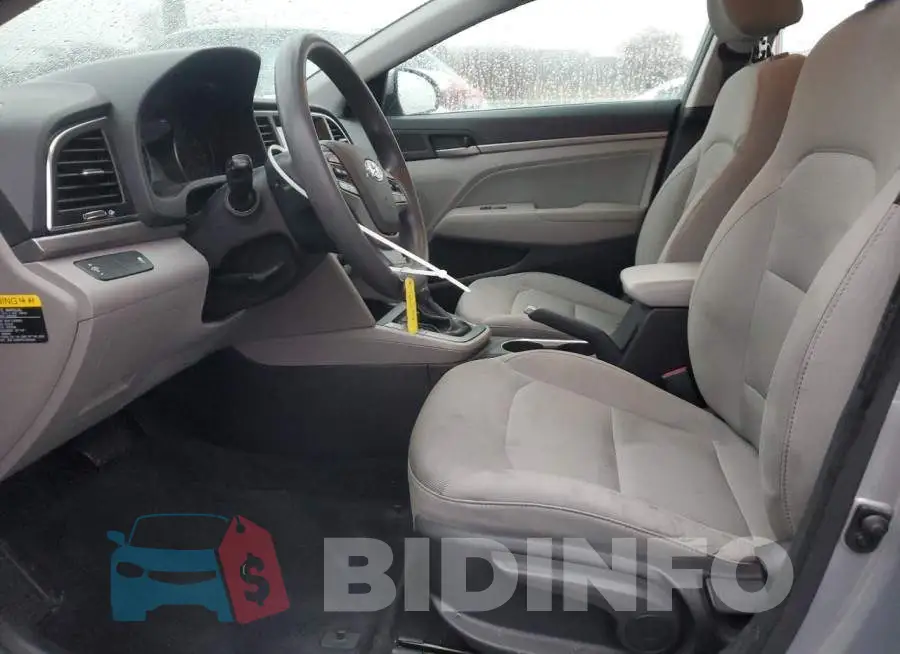 5NPD84LF3HH009551 Photo# 7