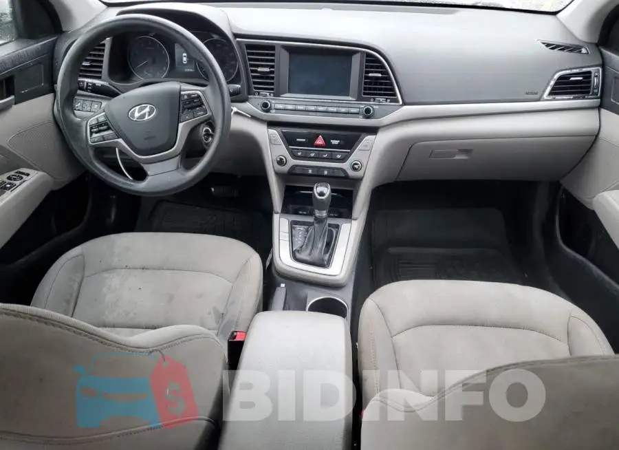 5NPD84LF9JH256644 Photo# 8