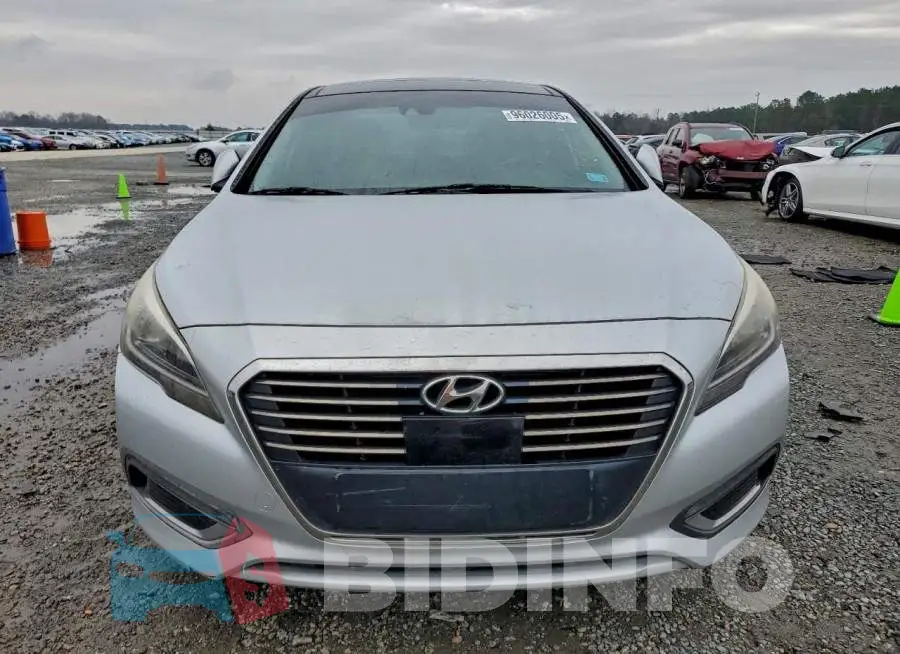 KMHE34L10GA015705 Photo# 5