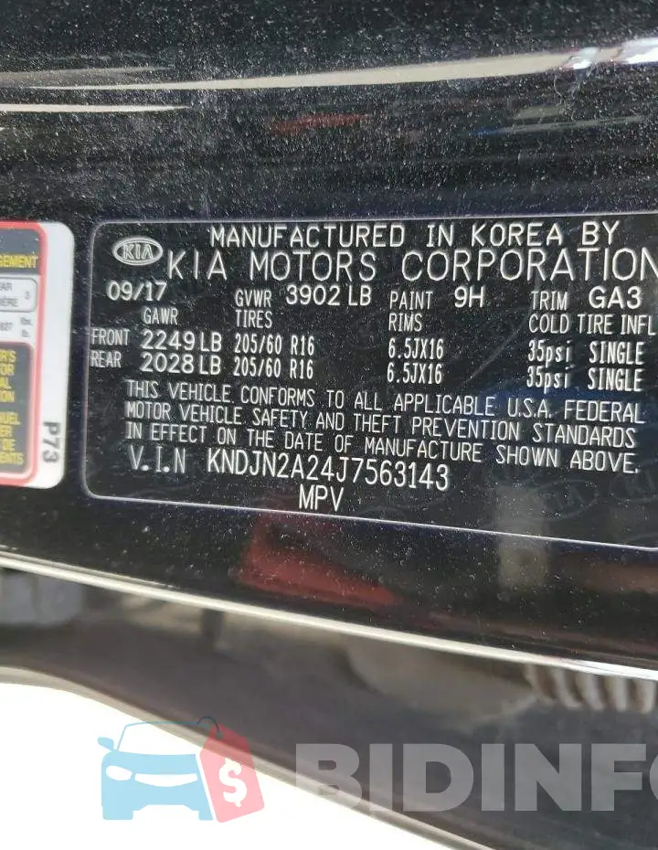 KNDJN2A24J7563143 Photo# 13