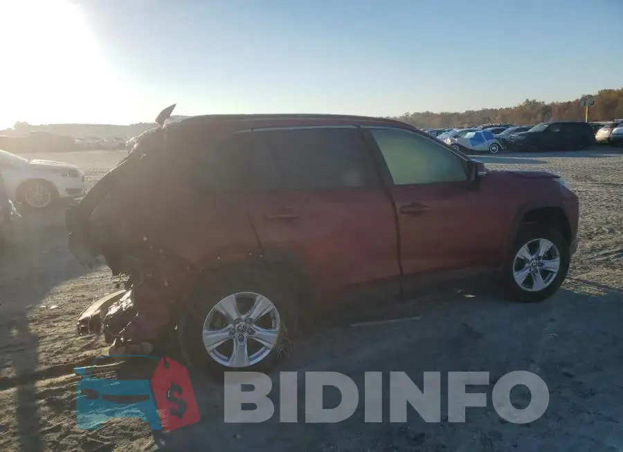 JTMP1RFV4MD532403 Photo# 3