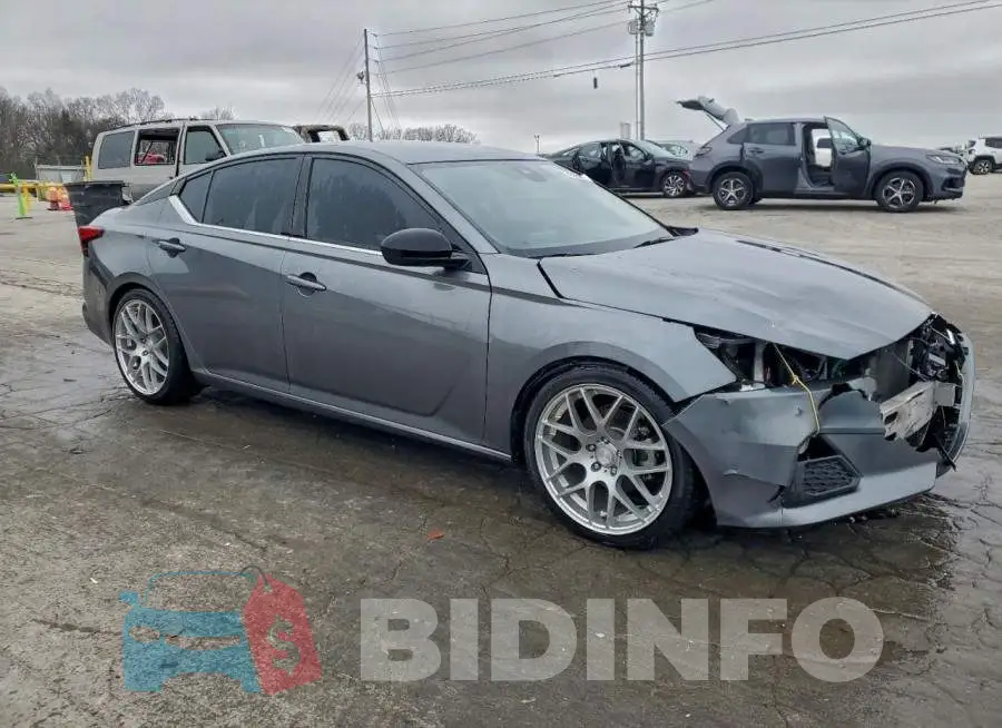 1N4BL4CV6MN324342 Photo# 4