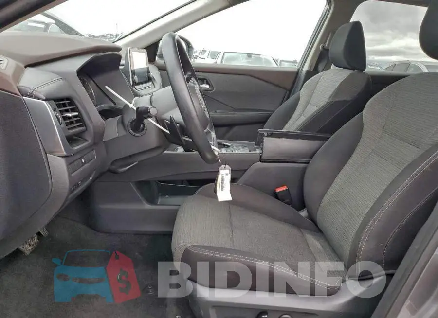 5N1BT3BA9PC838202 Photo# 7