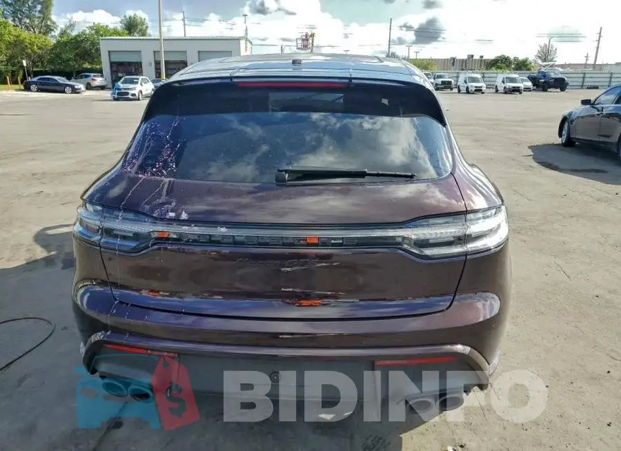 WP1AF2A57SLB50731 Photo# 6