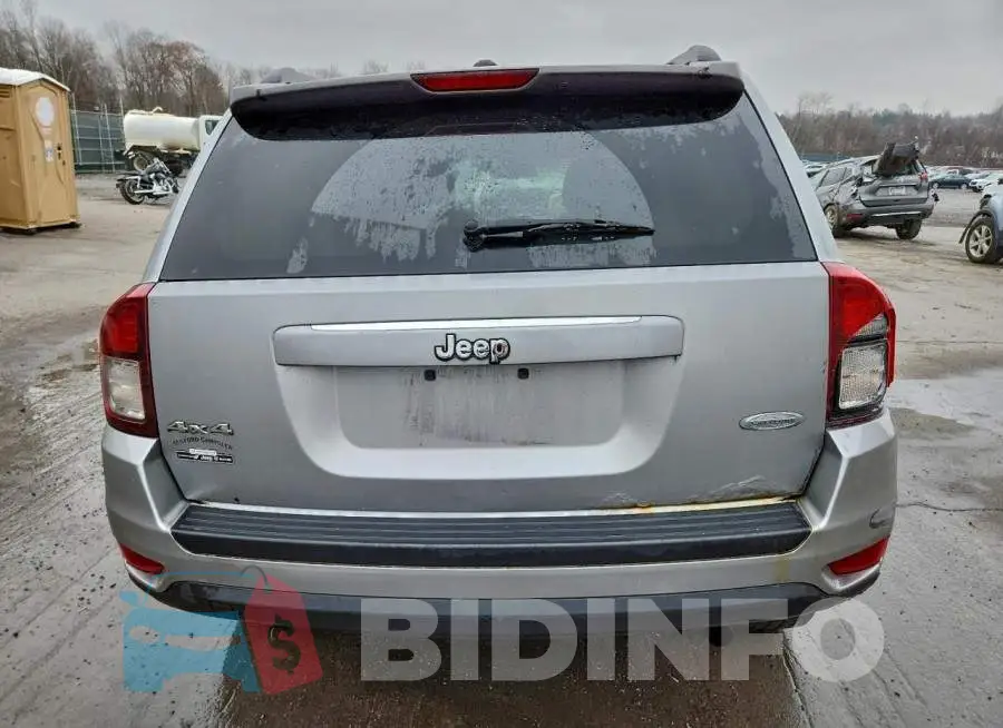 1C4NJDEB2HD107835 Photo# 6