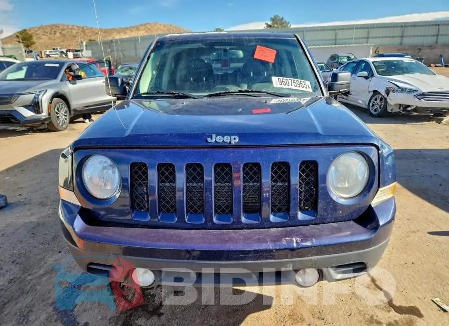 1C4NJPBBXGD623090 Photo# 5