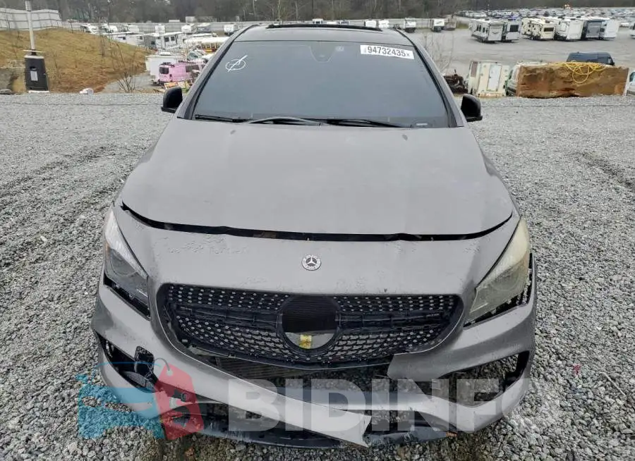 WDDSJ4EB9JN635963 Photo# 5