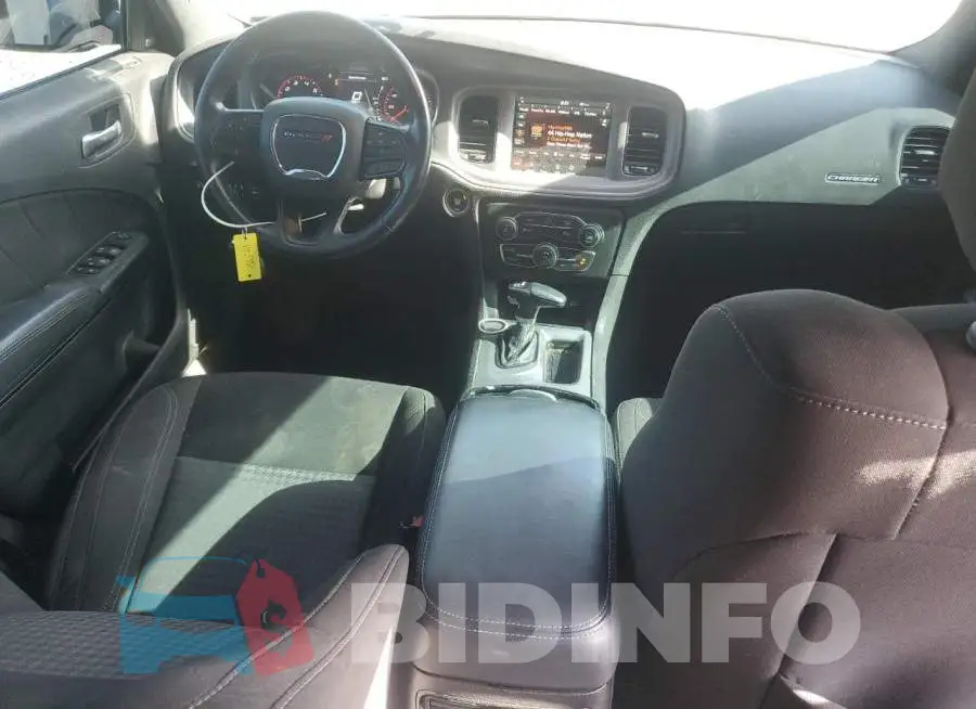 2C3CDXBG4PH572459 Photo# 8