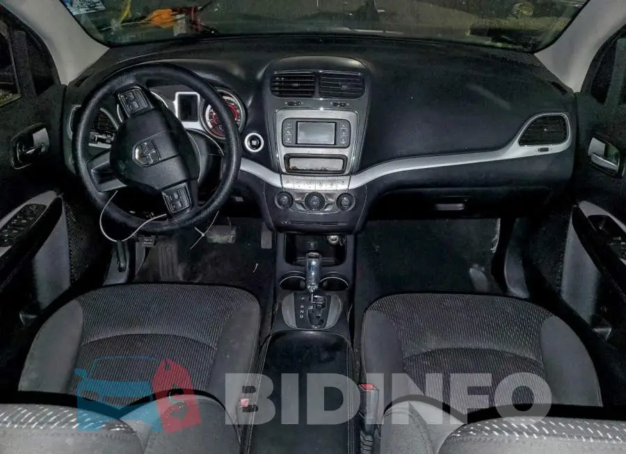 3C4PDCBG6HT511127 Photo# 8