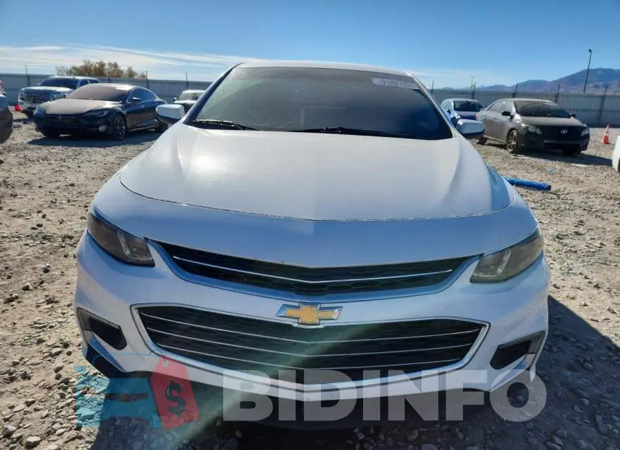 1G1ZD5ST2JF236687 Photo# 5