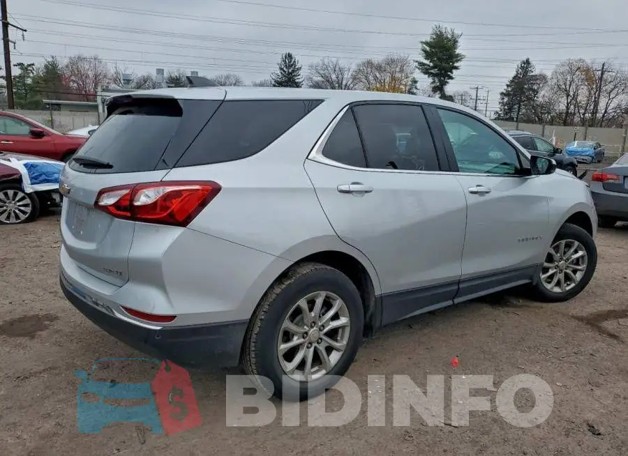 2GNAXTEV2L6252325 Photo# 3