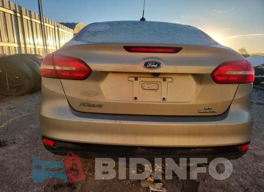 1FADP3F24GL307998 Photo# 6