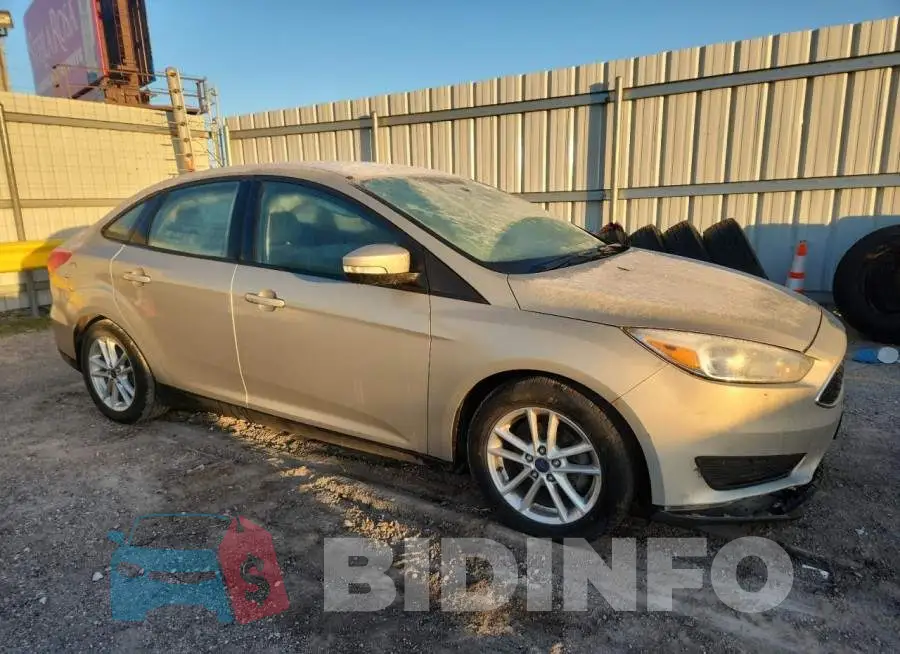 1FADP3F24GL307998 Photo# 4