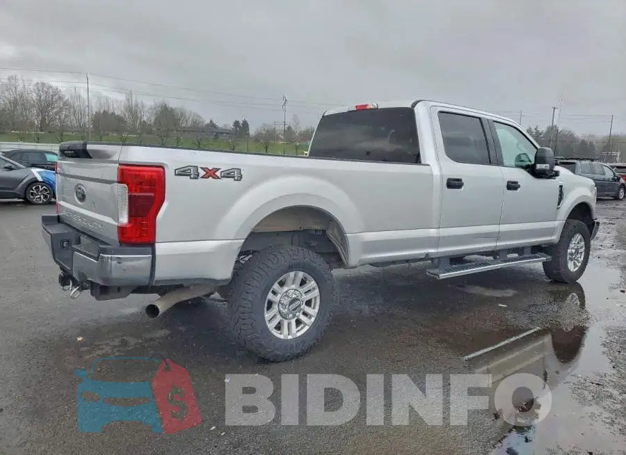 1FT7W2B61JEB83083 Photo# 3