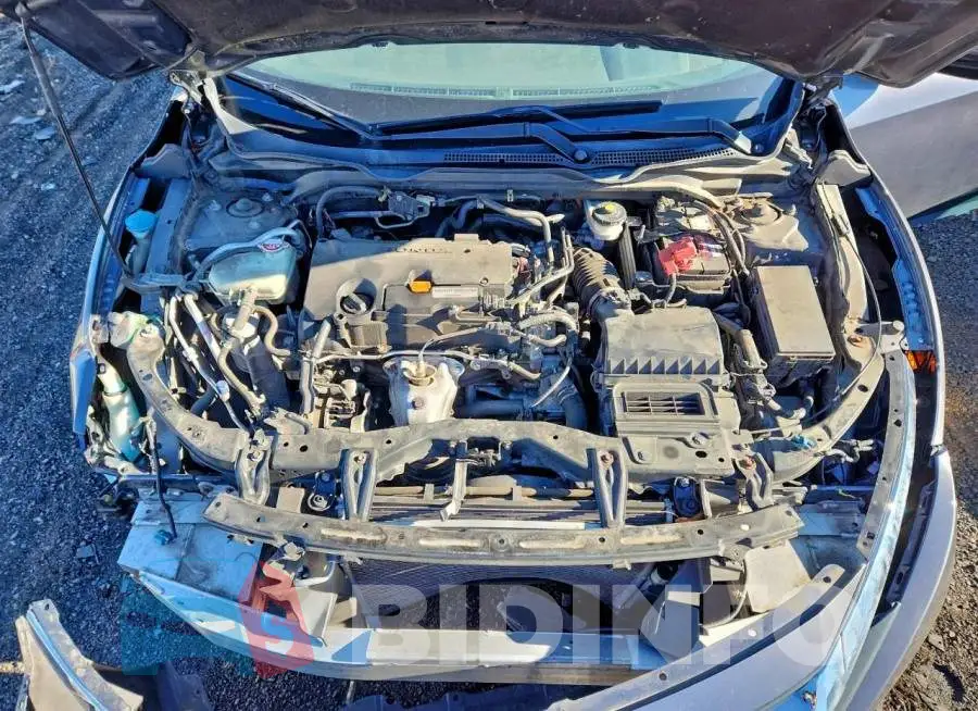 19XFC2F70JE201942 Photo# 11