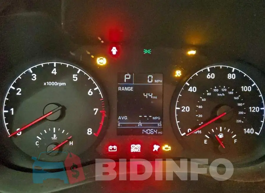 3KPC24A64NE170264 Photo# 9