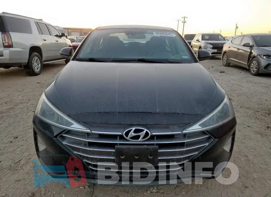 5NPD84LF2KH458680 Photo# 5