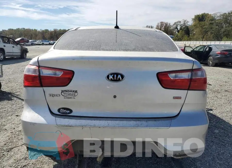 KNADM4A31H6012265 Photo# 6
