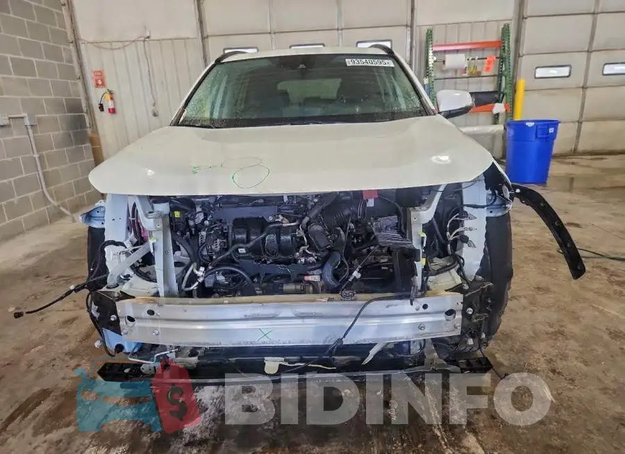 2T3P1RFV8KW077166 Photo# 5