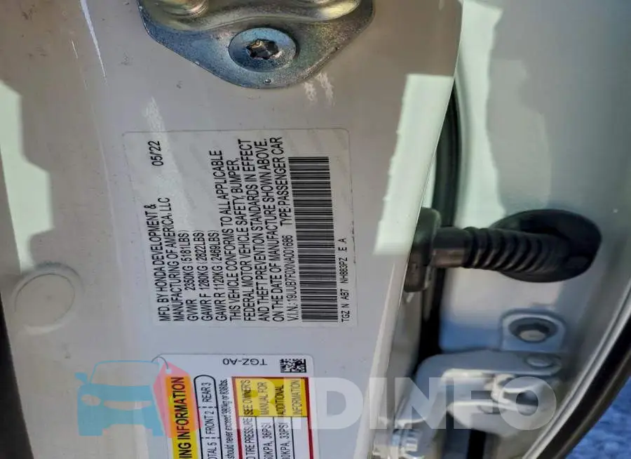 19UUB7F0XNA001686 Photo# 13