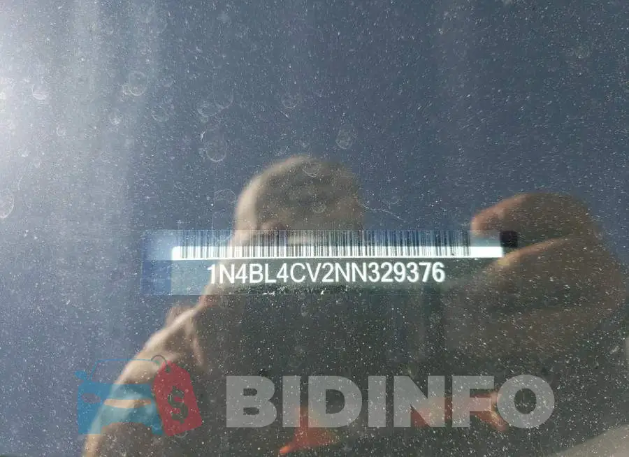 1N4BL4CV2NN329376 Photo# 12
