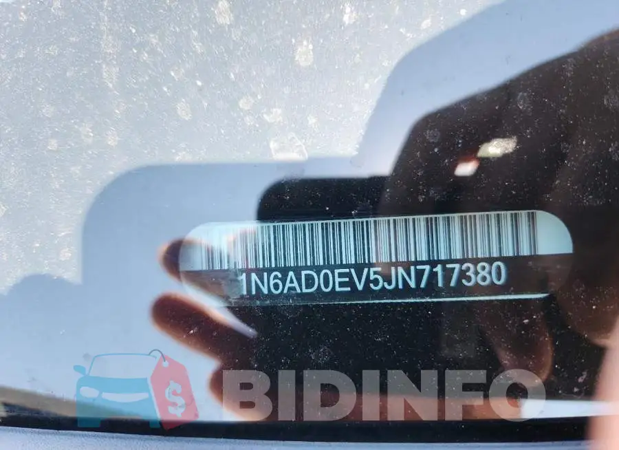 1N6AD0EV5JN717380 Photo# 12