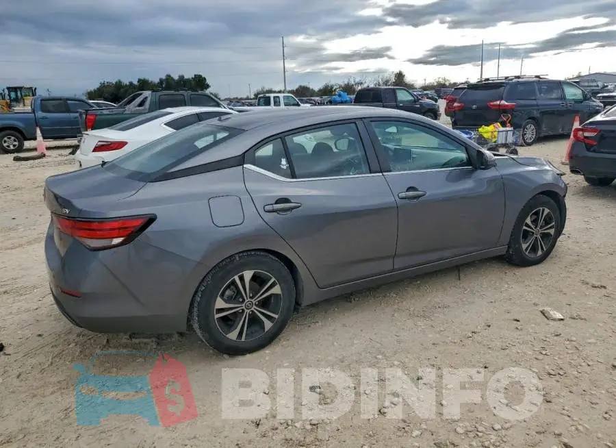 3N1AB8CV4NY241337 Photo# 3