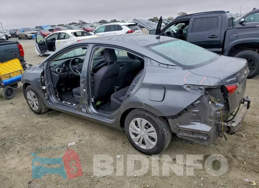 3N1CN8BV4LL911948 Photo# 2
