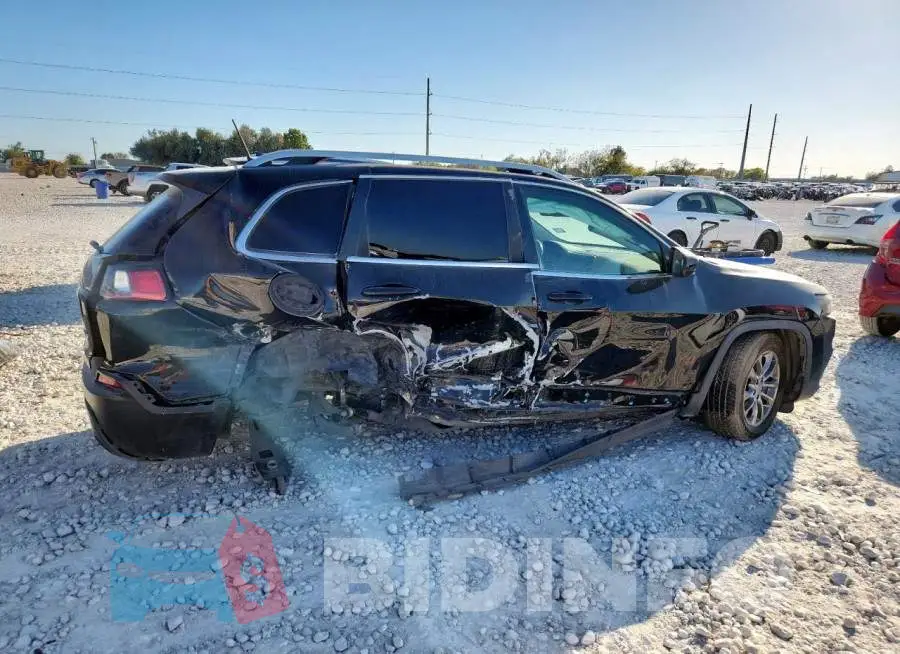 1C4PJLLB7KD202856 Photo# 3