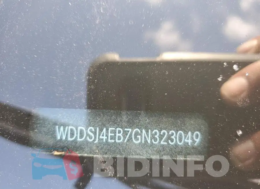 WDDSJ4EB7GN323049 Photo# 12