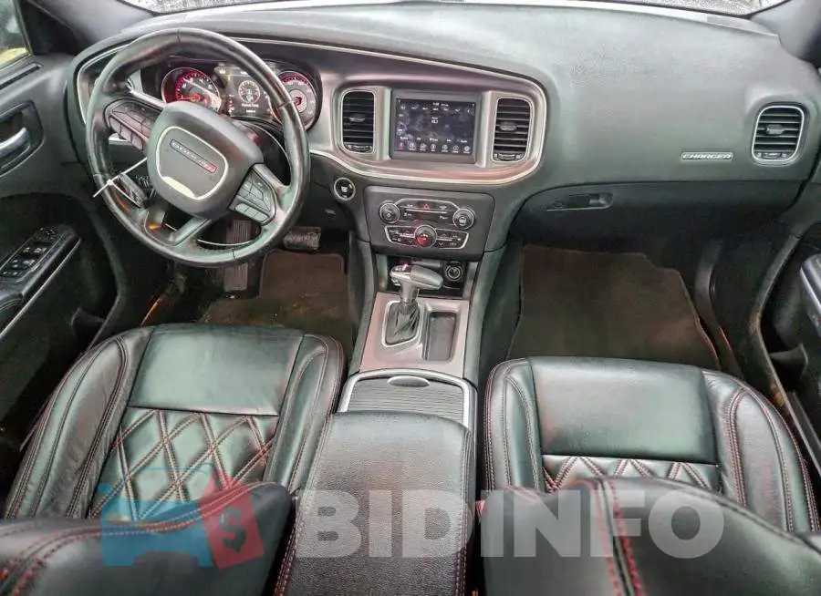 2C3CDXBGXKH638540 Photo# 8