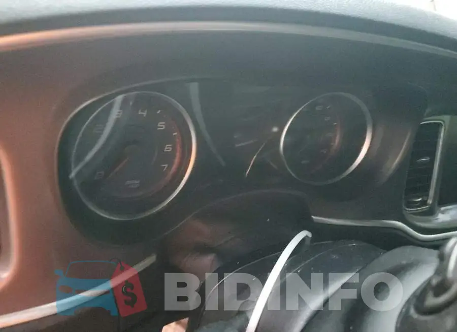 2C3CDXHG4LH155277 Photo# 9