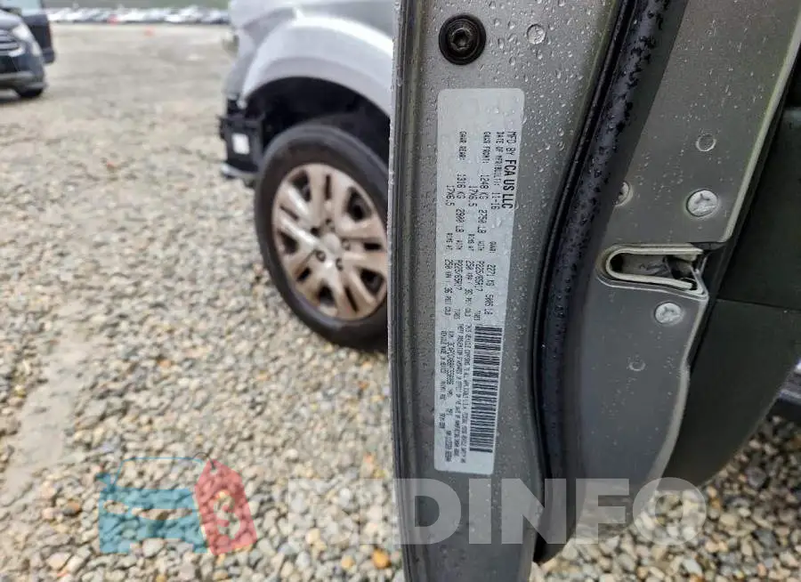 3C4PDCAB8HT558956 Photo# 12