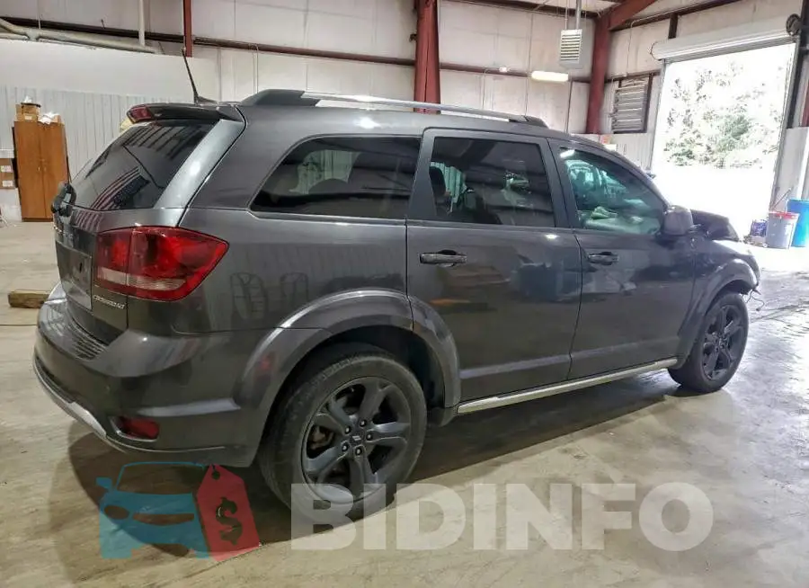 3C4PDCGB7LT212901 Photo# 3