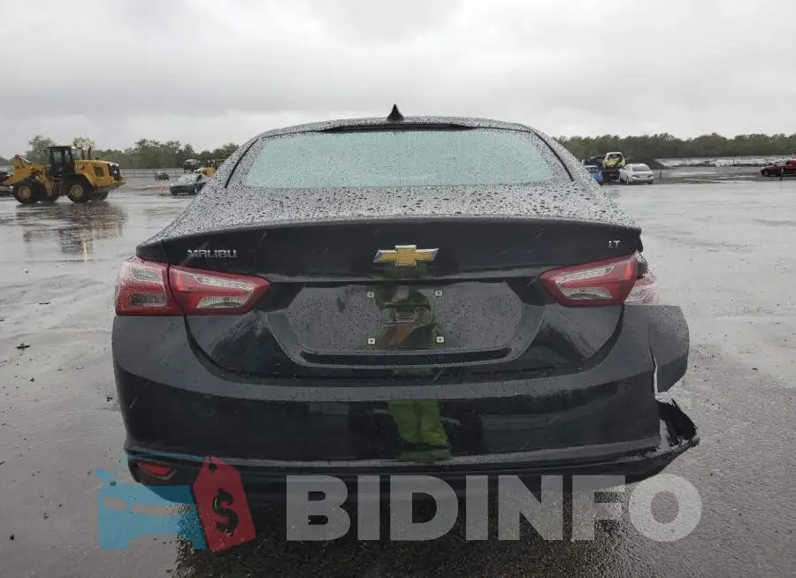 1G1ZD5ST3NF180992 Photo# 6