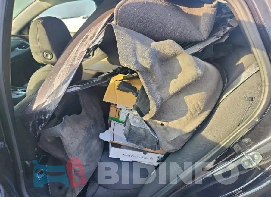 1G1ZG5ST3PF170571 Photo# 10