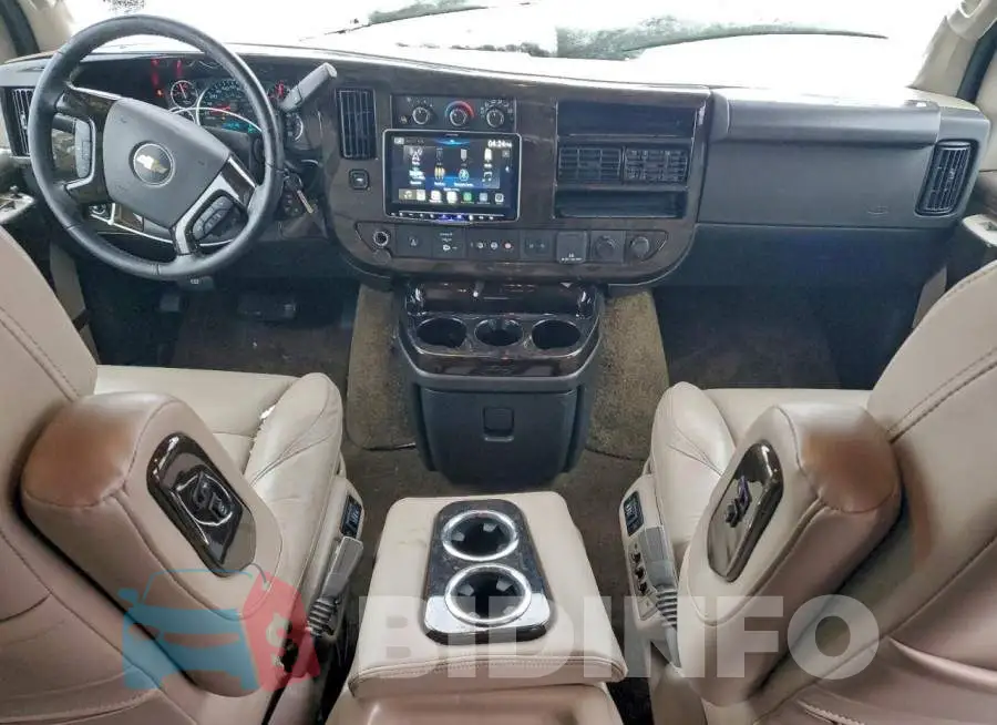 1GCWGBF76R1246175 Photo# 8