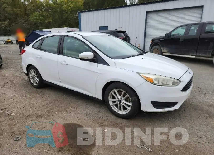 1FADP3F22GL328039 Photo# 4