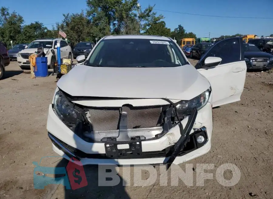 19XFC1F30LE207704 Photo# 5