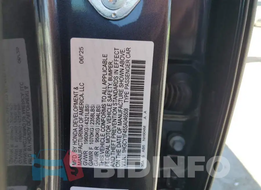 1HGCY1F45SA046508 Photo# 12